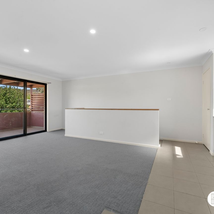 87 Ian Nicol Street, Watson ACT 2602 - Townhouse For Rent | Domain - Photo 1