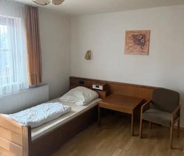 Möblierte 1 Zimmer - Wohnung - Appartement - Photo 1