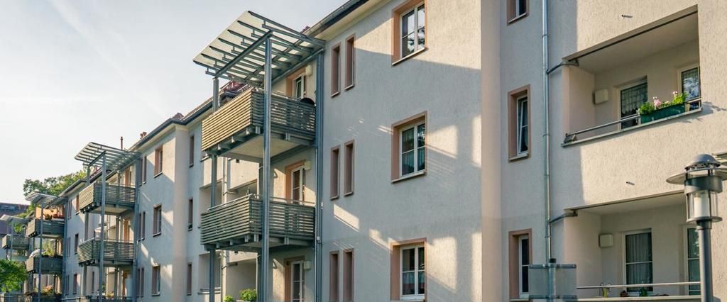 Tolle Singlewohnung mit Balkon in ruhiger Seitenstraße gelegen - Photo 1