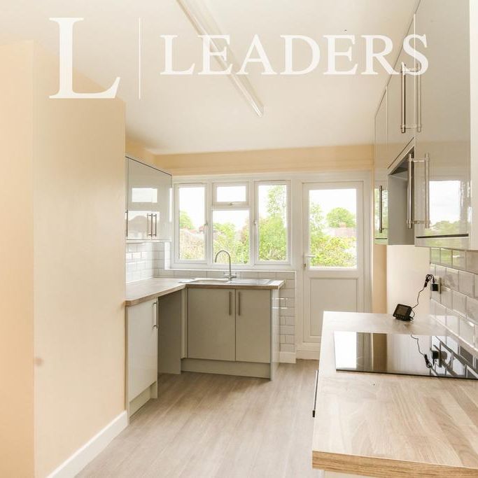 2 bedroom maisonette to rent - Photo 1