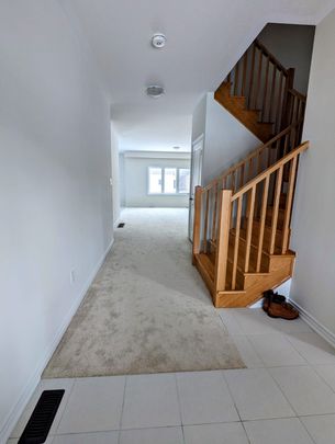 For Lease - 51 Scenic Ridge Gate, Brant, Ontario - Photo 1