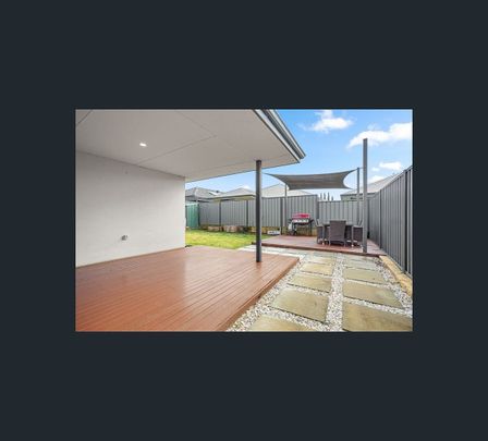 22 Yardley Road, Baldivis, WA 6171 - Photo 1