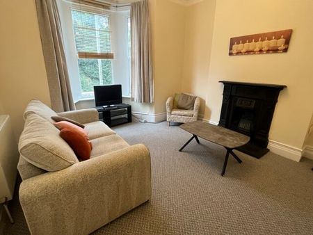 4 Bedroom | 196 Lipson Road, PL4 7NX - Photo 3