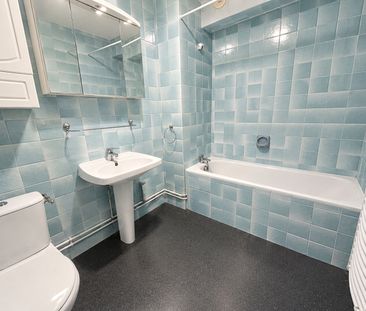 Location Appartement 1 pièce 36m² LILLE 59000 - Photo 4