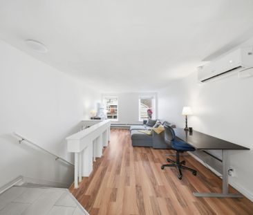 For Lease - 209 Hunter Street Unit# 2, Hamilton, Ontario - Photo 2