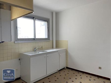 Location Appartement 4 pièces 76m² TOULOUSE 31300 - Photo 2