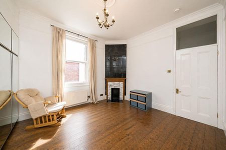 3 bedroom apartment to rent - Photo 3