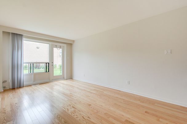 2 Bedrooms - Photo 1