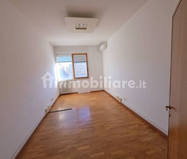 Appartamento piazza dell'Otto Agosto, Irnerio, Bologna - Foto 1