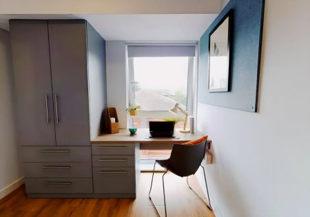 Silver En Suite - Photo 2