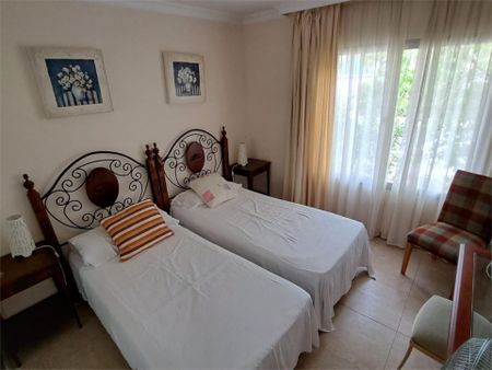 Piso de alquiler en Calle Juliana, 2, Riviera del Sol - Photo 2