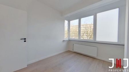 Appartement te huur - Photo 2