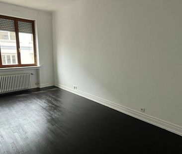 LOCATION THIONVILLE APPARTEMENT 4 PIÈCES GARAGE CAVE - Photo 1