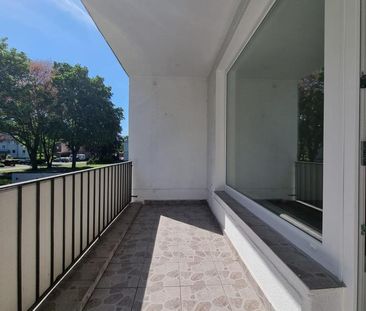 Verfügbar ab Juli 2026! Vollständig renovierte, moderne 2-Zimmer-Wo... - Photo 3