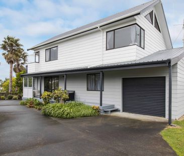 Spacious Two-Level Home - Room for the Whole Family - Photo 3