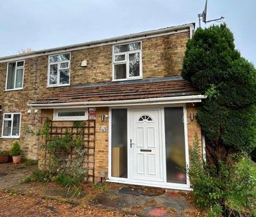 4 bedroom House in Bucklebury, Bracknell - Photo 5