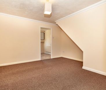2 bedroom semi-detached house to rent - Photo 1