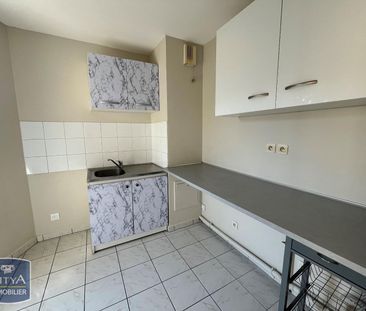 Location Appartement 2 pièces 42m² CORBEIL ESSONNES 91100 - Photo 4