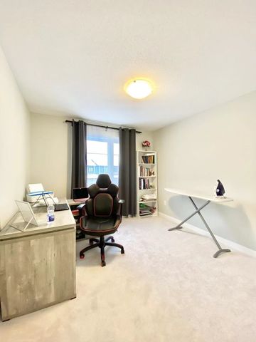 For Lease - 1045 Speedvale Court, Kanata, Ontario - Photo 3