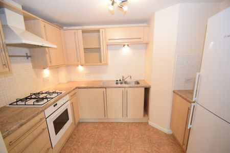 2 bedroom flat to rent, - Photo 5