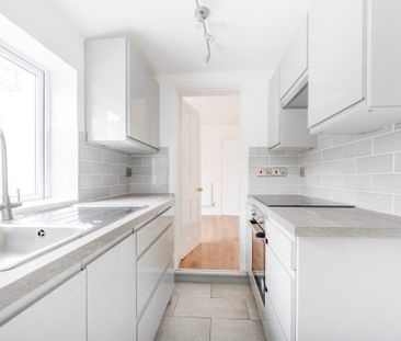 Edinburgh Road, Lowestoft - Photo 6