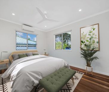 Charming furnished home with 3 or 6-month lease - Photo 4