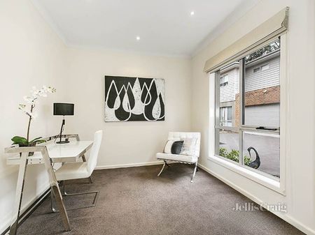 3/9 Madison Court, Mount Waverley - Photo 4