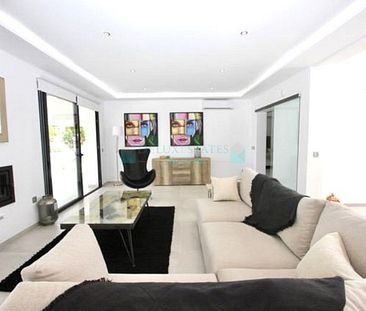 Villa for rent in El Rosario, Marbella East - Photo 6