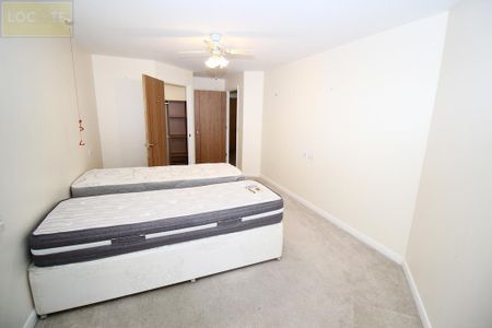 2 bedroom apartment to rent - Photo 4