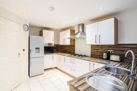 1 bedroom detached house to rent - Photo 3