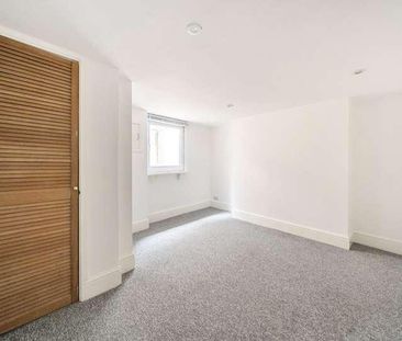 New Street, Cheltenham, Gloucestershire, GL50 - Photo 5