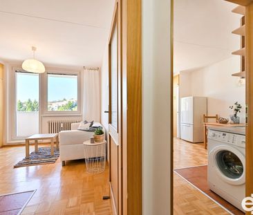 Pronájem bytu 1+1 42 m² - Fotografie 1