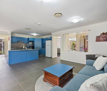 6 Turquoise Street, Redland Bay QLD 4165 - House For Rent | Domain - Photo 2