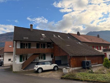 Appartement mansardé confortable de 4 pièces - Photo 2