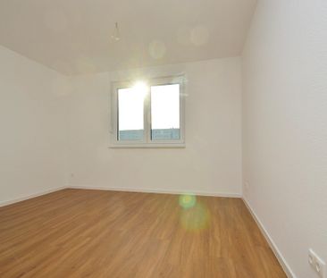 KOMFORTABEL WOHNEN IM NEUBAU - MIT AUFZUG, BALKON, FUSSBODENHEIZUNG... - Photo 2