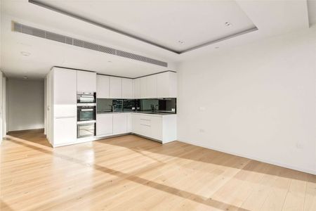 A beautifully presented sixth floor apartment with roof terrace. - Photo 4