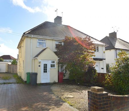 Cippenham Lane, Slough, Berkshire,SL1 - Photo 5