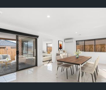 Four Bedroom plus Study plus Theatre room - Photo 6