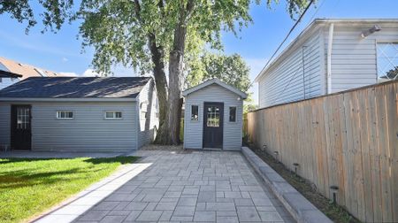 For Lease - 22 Gladsmore Crescent Unit# Upper, Toronto, Ontario - Photo 4