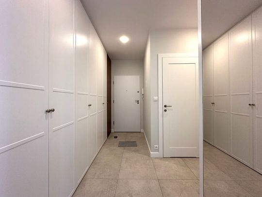 Zobacz Elegancki 3 pokojowy apartament W centrum 65 m² - Zdjęcie 1