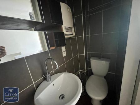 Location Appartement 1 pièce 12m² POITIERS 86000 - Photo 3