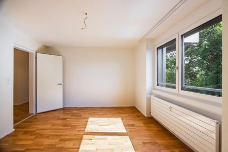 Newly built apartment with washing tower – in a quiet residential area of Feldbrunnen - Photo 3