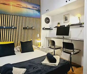 Carrer de las Navas de Tolosa, Barcelona, Catalonia 08027 - Photo 1