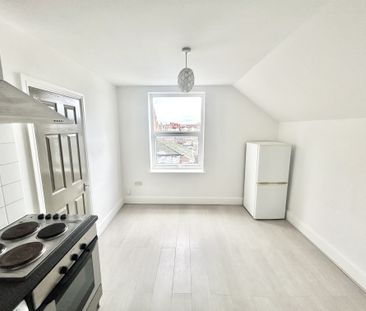 Powerscourt Road, Portsmouth - Photo 6