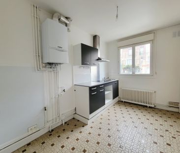 Location Appartement 3 pièces 62m² - Photo 3