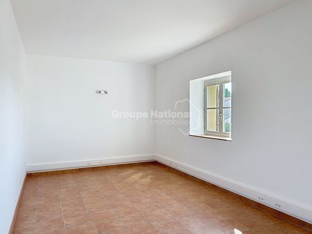 Appartement t2 en 1er étage Berre L'étang, - Photo 4
