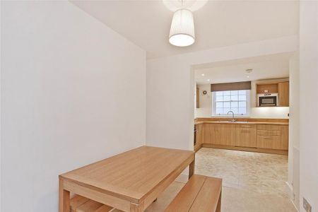 3 bedroom terraced house to rent - Photo 3
