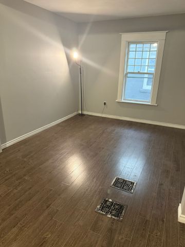 For Lease - 46 Grove Street Unit# Upper, Welland, Ontario - Photo 4