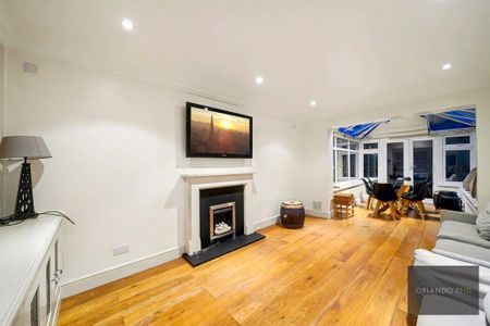 3 bedroom terraced house to rent - Photo 3