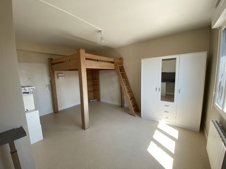 studio 22 m2- Clemront Rabanesse - Photo 2